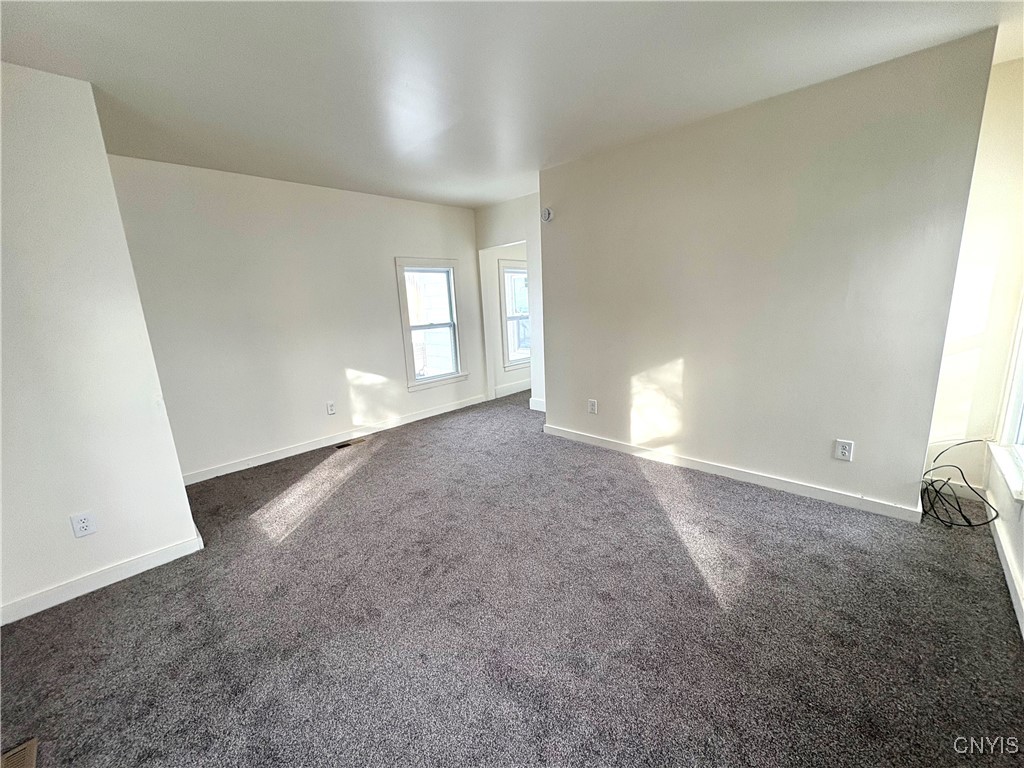 48 Clark Street Auburn, NY 13021 - Photo 14 of 21