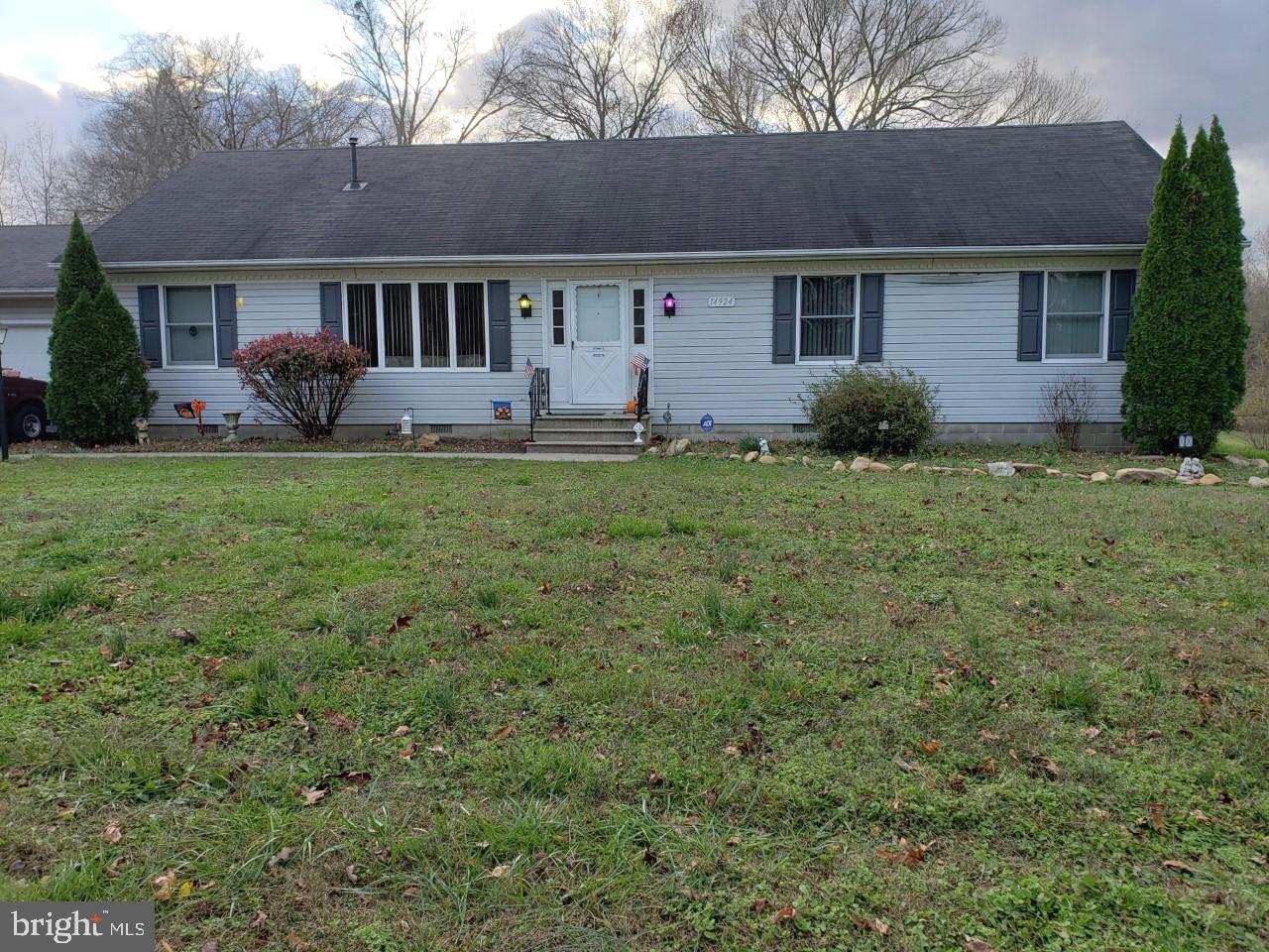 14924 Cherry Lane Ridgely, MD 21660 - Photo 2 of 43 Front view from road showing the deep front yard
