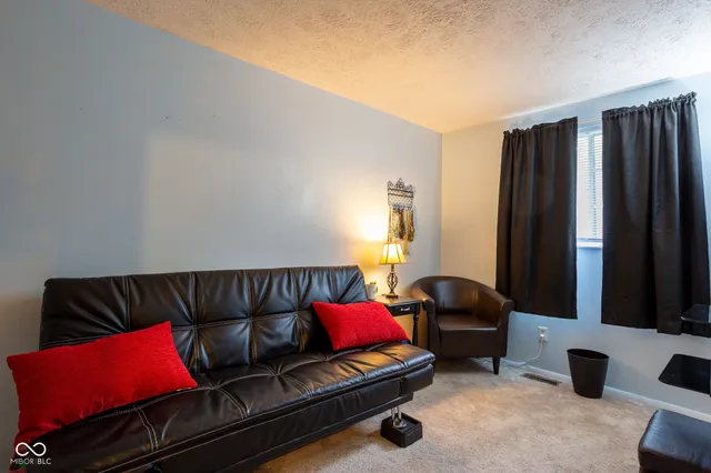 $179,000 | 2631 Pawnee Drive, Indianapolis, IN 46229