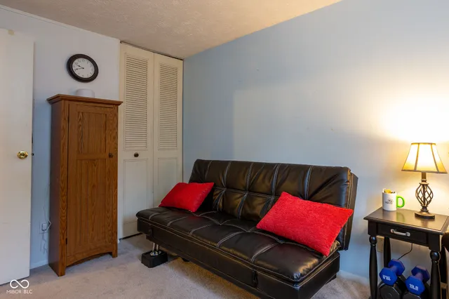 $179,000 | 2631 Pawnee Drive, Indianapolis, IN 46229