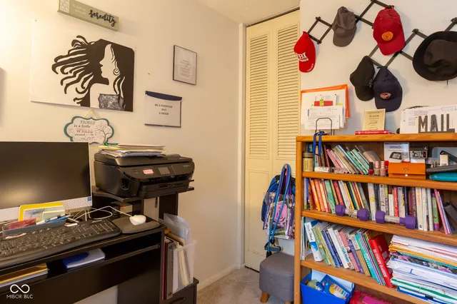 $179,000 | 2631 Pawnee Drive, Indianapolis, IN 46229