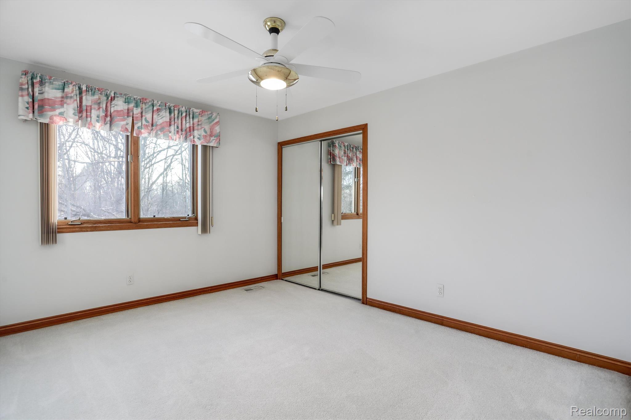 41645 Little Road Clinton Township, MI 48036 - Photo 33 of 49