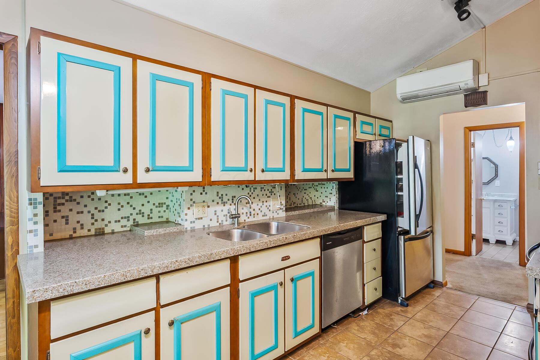 5985 Dublin Road Delaware, OH 43015 - Photo 15 of 49 Kitchen