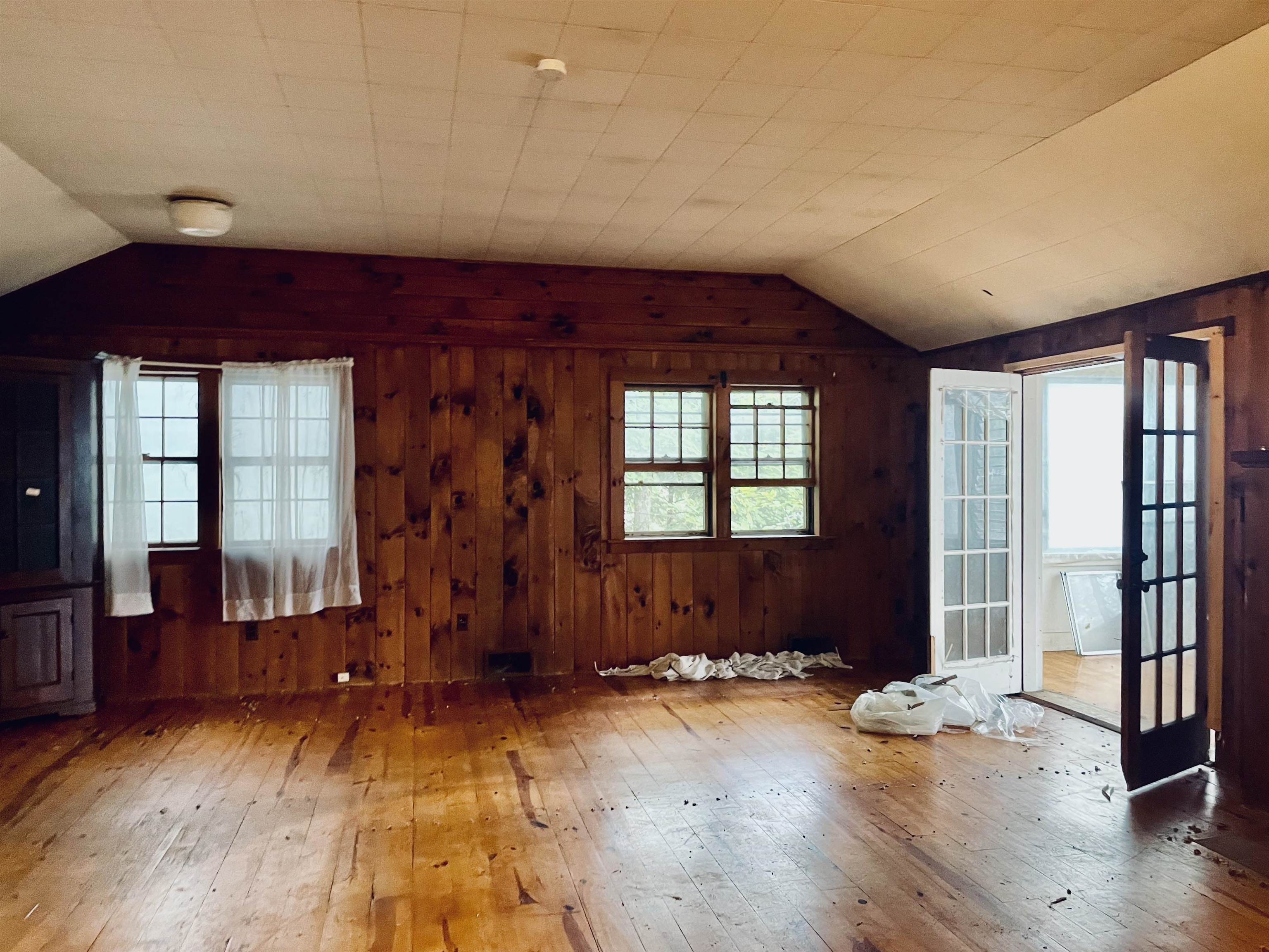 284 Village Road Wilmot, NH 03287 - Photo 12 of 18