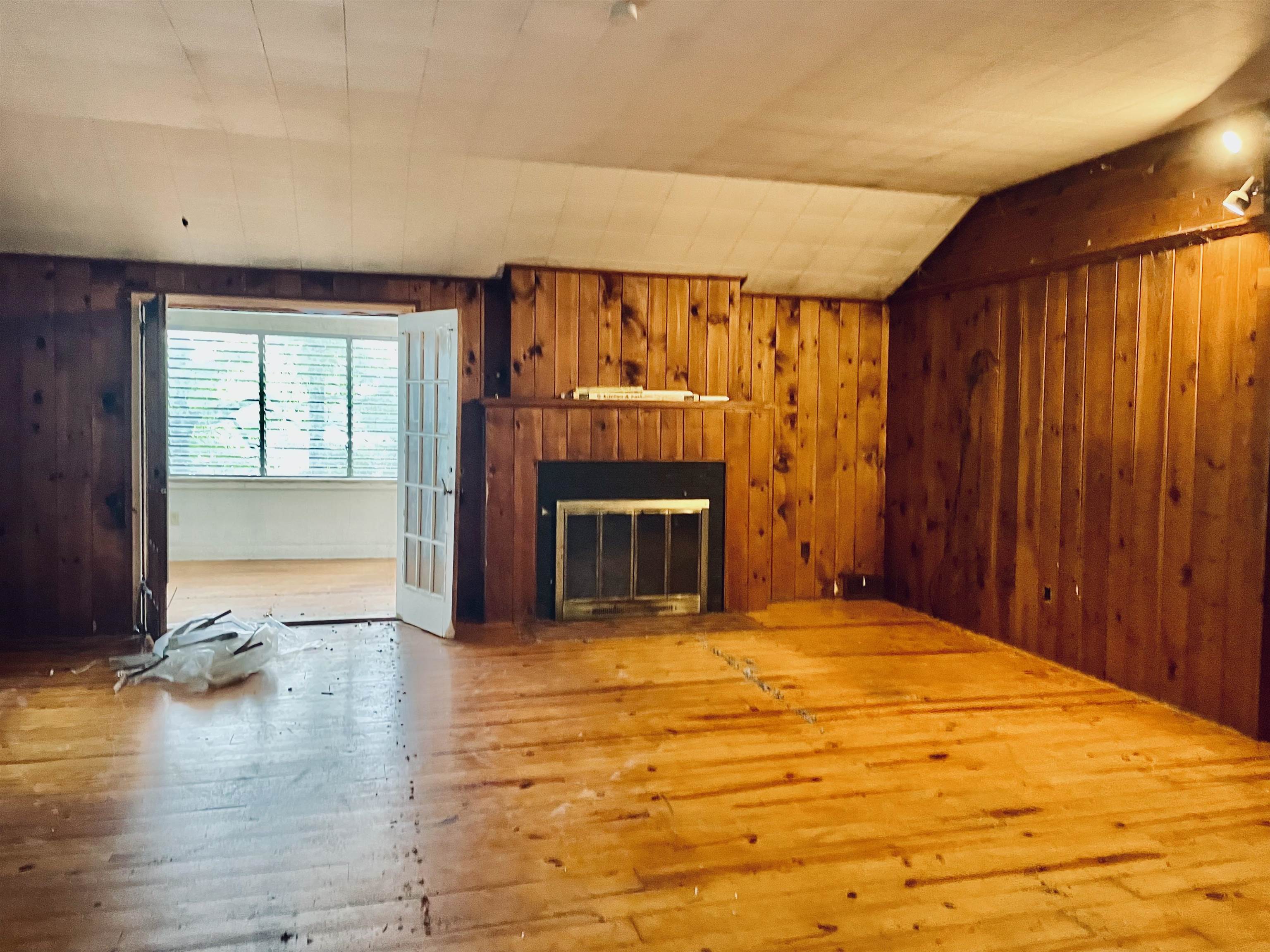 284 Village Road Wilmot, NH 03287 - Photo 17 of 18