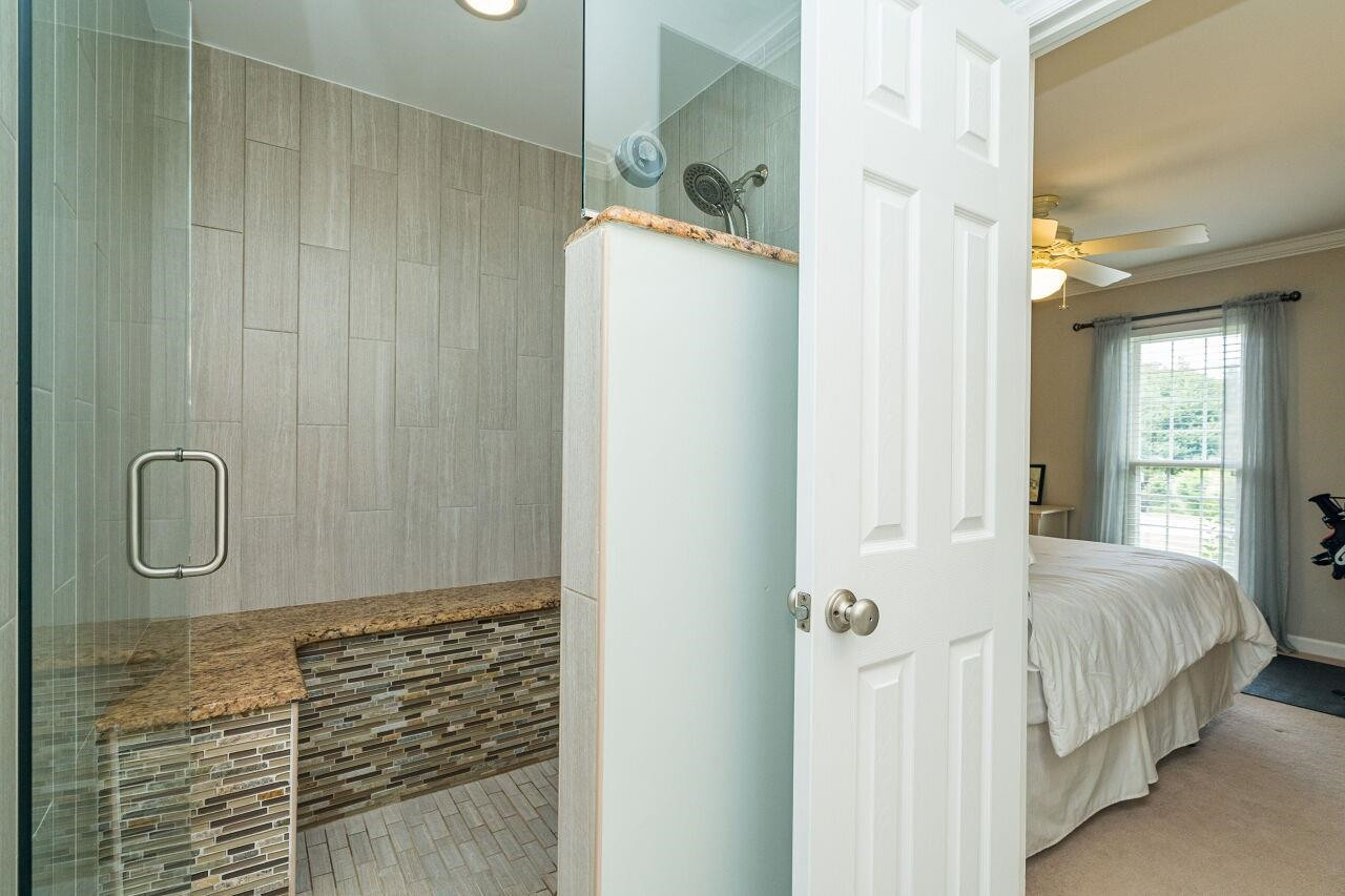 6112 Iris Drive Raleigh, NC 27612 - Photo 18 of 23 Photo 18