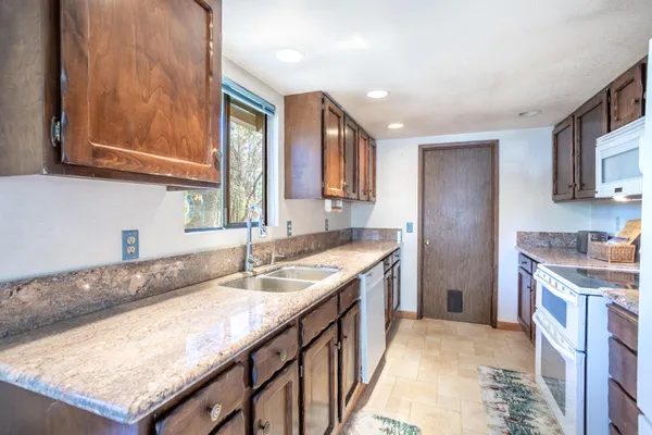 $349,000 | 4410 Wells Avenue, Dunsmuir, CA 96025