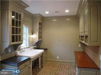 311 Berkley Road Devon, PA 19333 - Photo 2 of 9