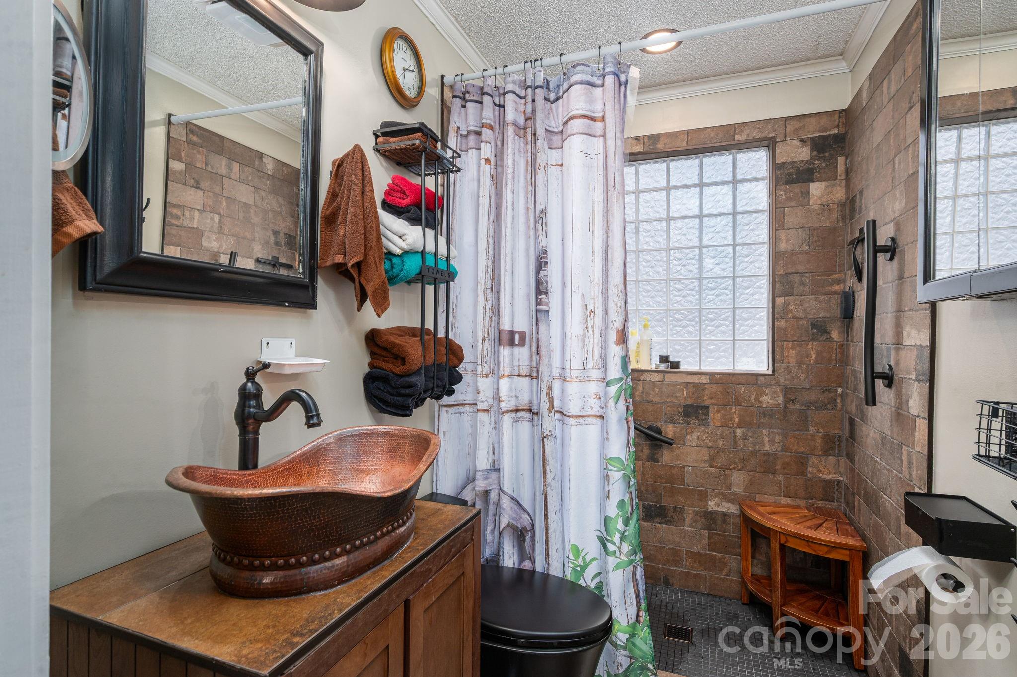 2033 Puetts Chapel Road Bessemer City, NC 28016 - Photo 11 of 38