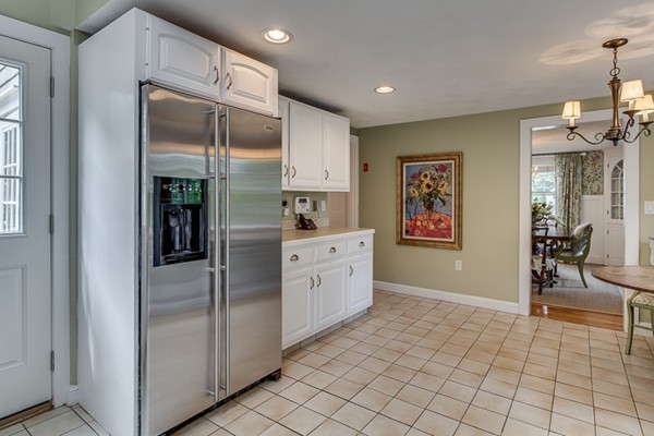 20 Pine Ridge Road Reading, MA 01867 - Photo 12 of 28
