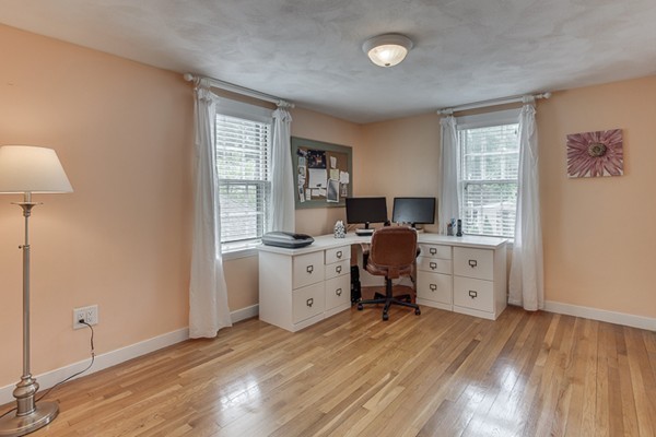 20 Pine Ridge Road Reading, MA 01867 - Photo 19 of 28