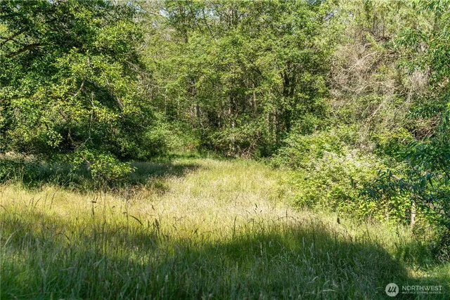 $275,000 | 0 East Heggeness Road, Clinton, WA 98236