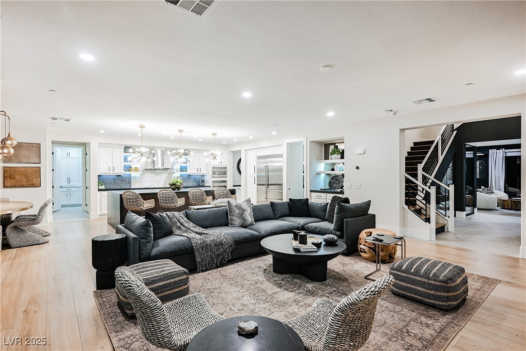 6055 Gabrielle Carol Court Las Vegas, NV 89149 - Photo 18 of 98