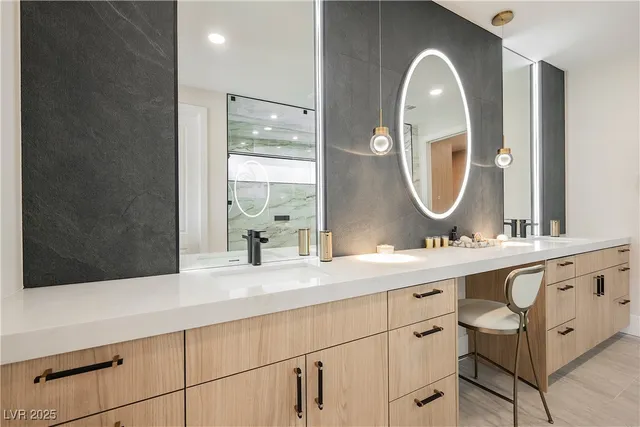 $3,795,000 | 6055 Gabrielle Carol Court, Las Vegas, NV 89149