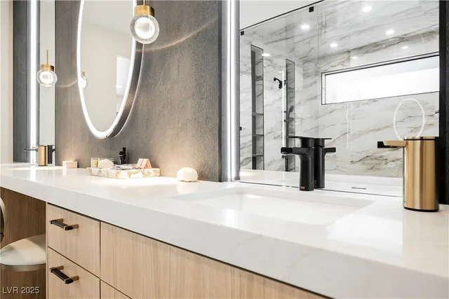 $3,795,000 | 6055 Gabrielle Carol Court, Las Vegas, NV 89149