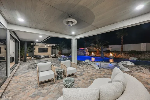 $3,795,000 | 6055 Gabrielle Carol Court, Las Vegas, NV 89149