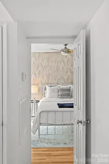 $290,000 | 413 West 8th Street, Unit N, Charlotte, NC 28202