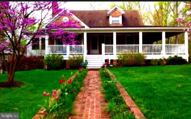 8114 Bainbridge Road Alexandria, VA 22308 - Photo 1 of 38 Gallery Image 1