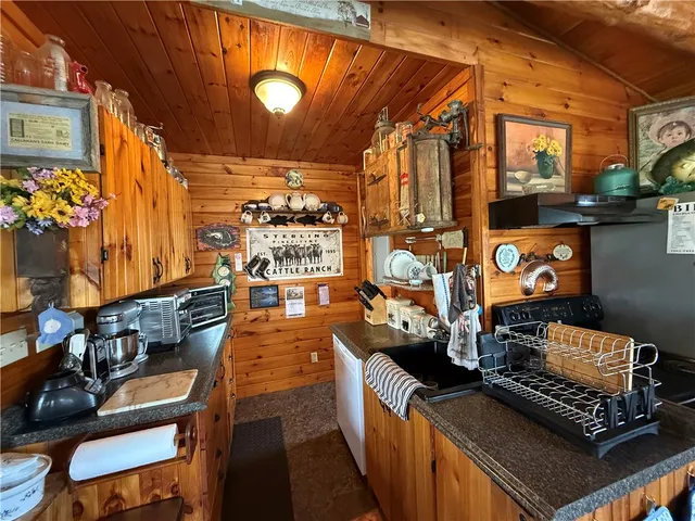 $739,900 | 891 Dutch Hill Road, Southport, NY 14871