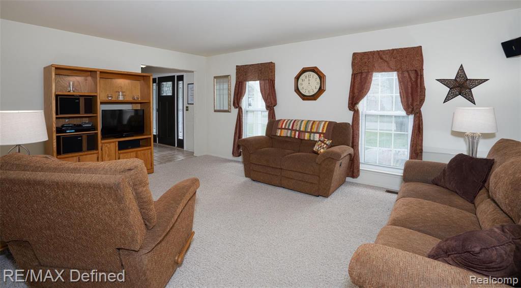 1576 North Fairview Lane Rochester Hills, MI 48306 - Photo 16 of 30