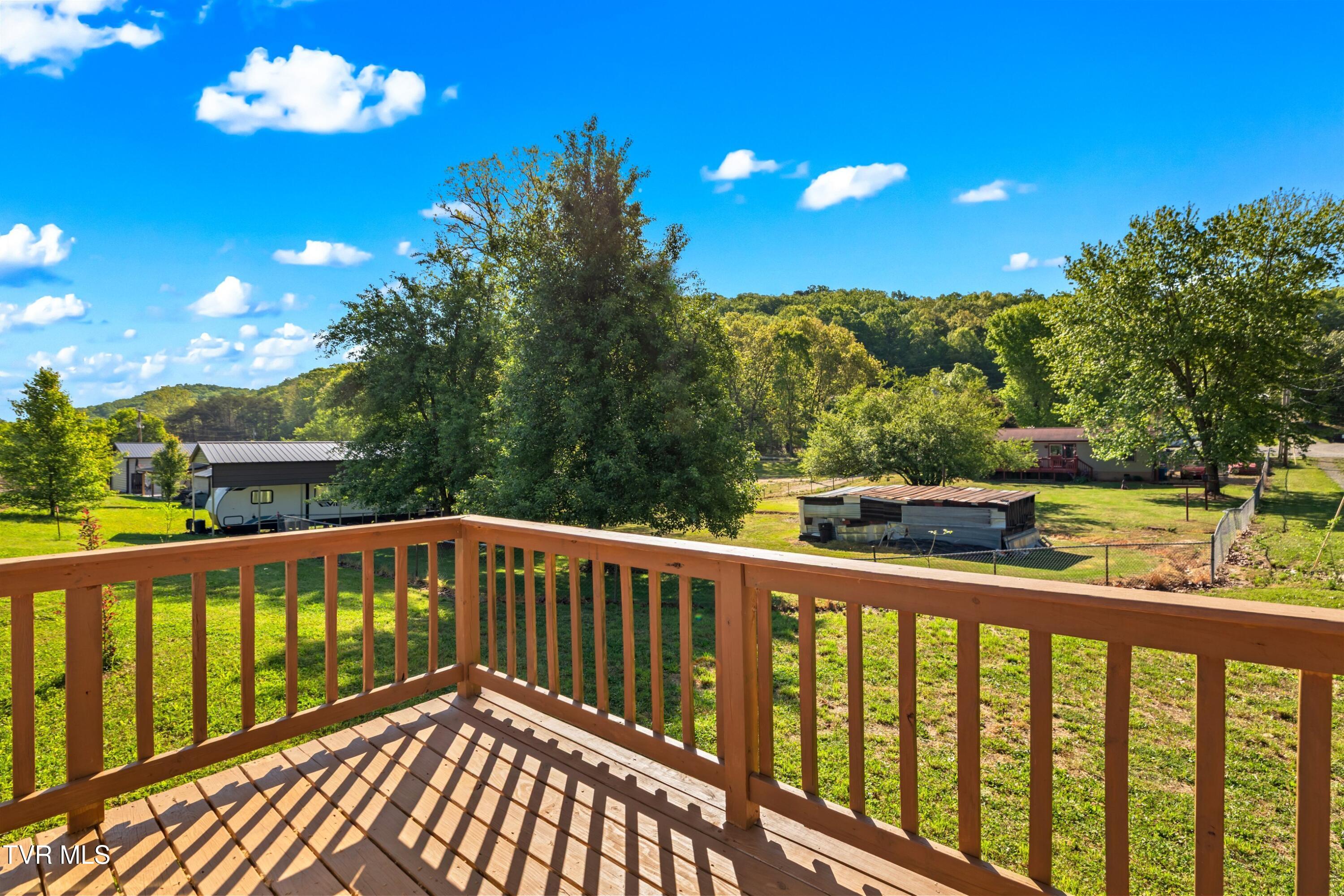 665 Rocky Summit Road Bean Station, TN 37708 - Photo 23 of 32 022-665RockySummitRoad-BeanStation-TN-37