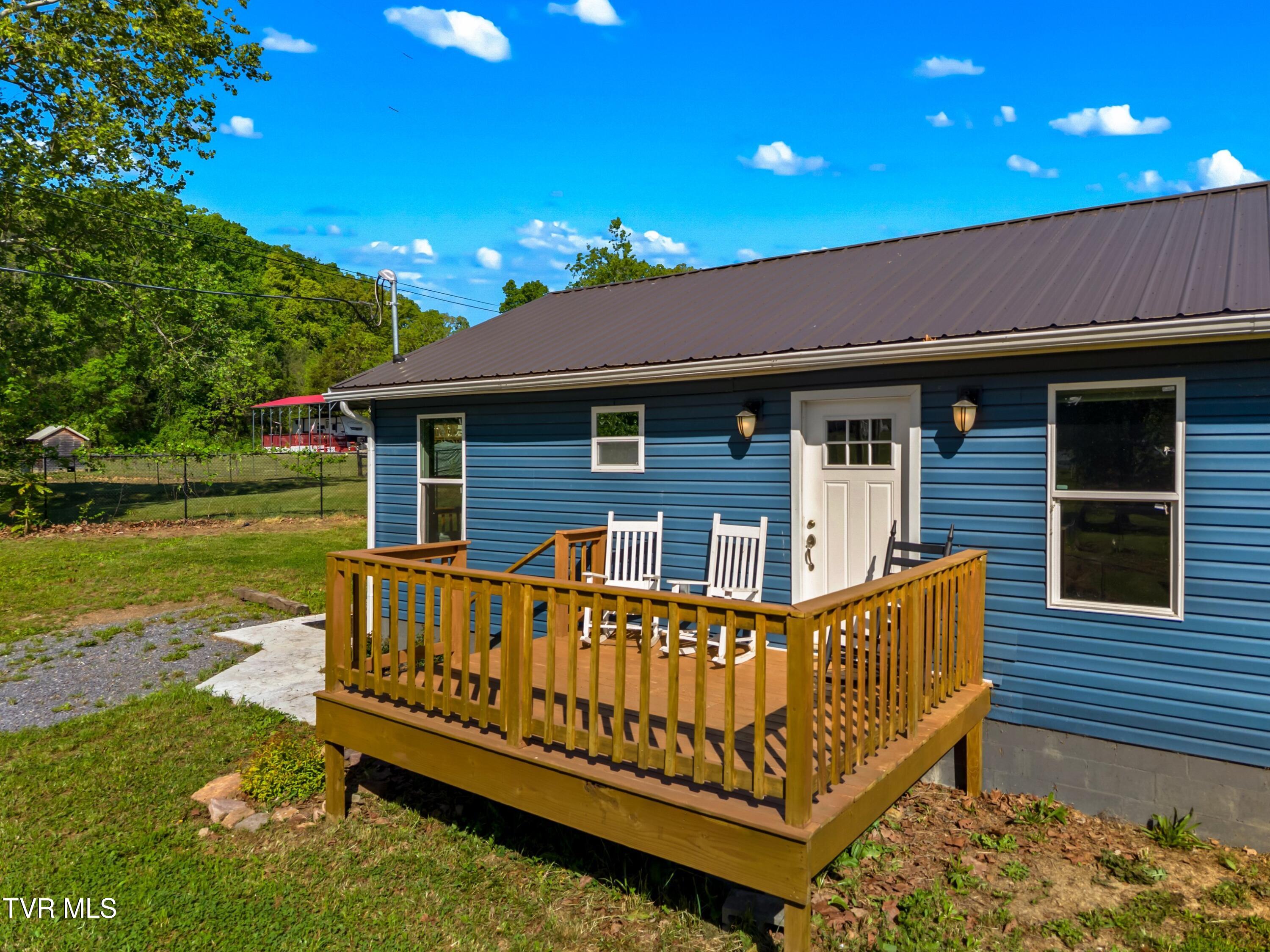 665 Rocky Summit Road Bean Station, TN 37708 - Photo 26 of 32 025-665RockySummitRoad-BeanStation-TN-37