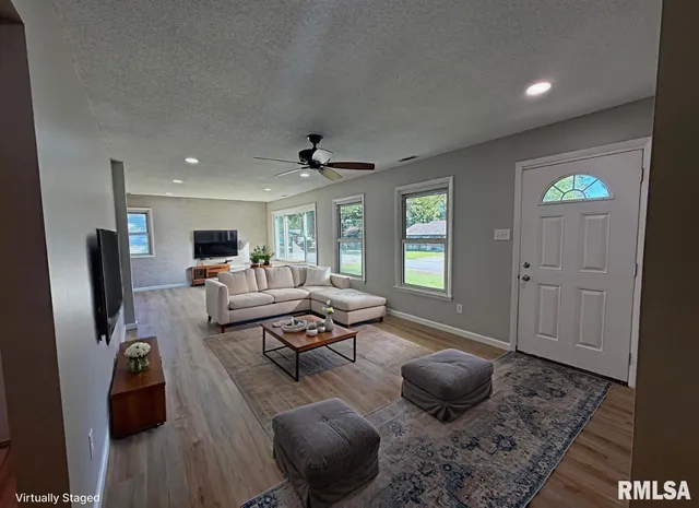 $175,000 | 1350 Sebring Way, Carbondale, IL 62901