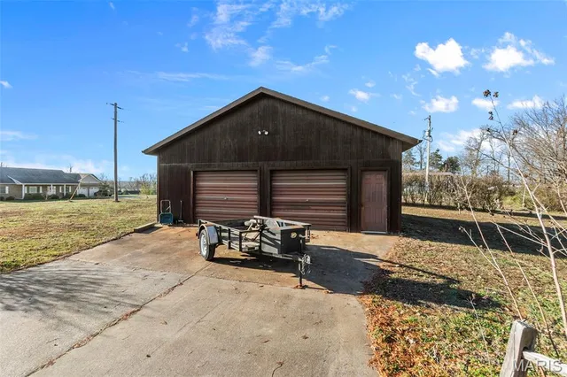 $354,000 | 2071 Pcr 806, Perryville, MO 63775
