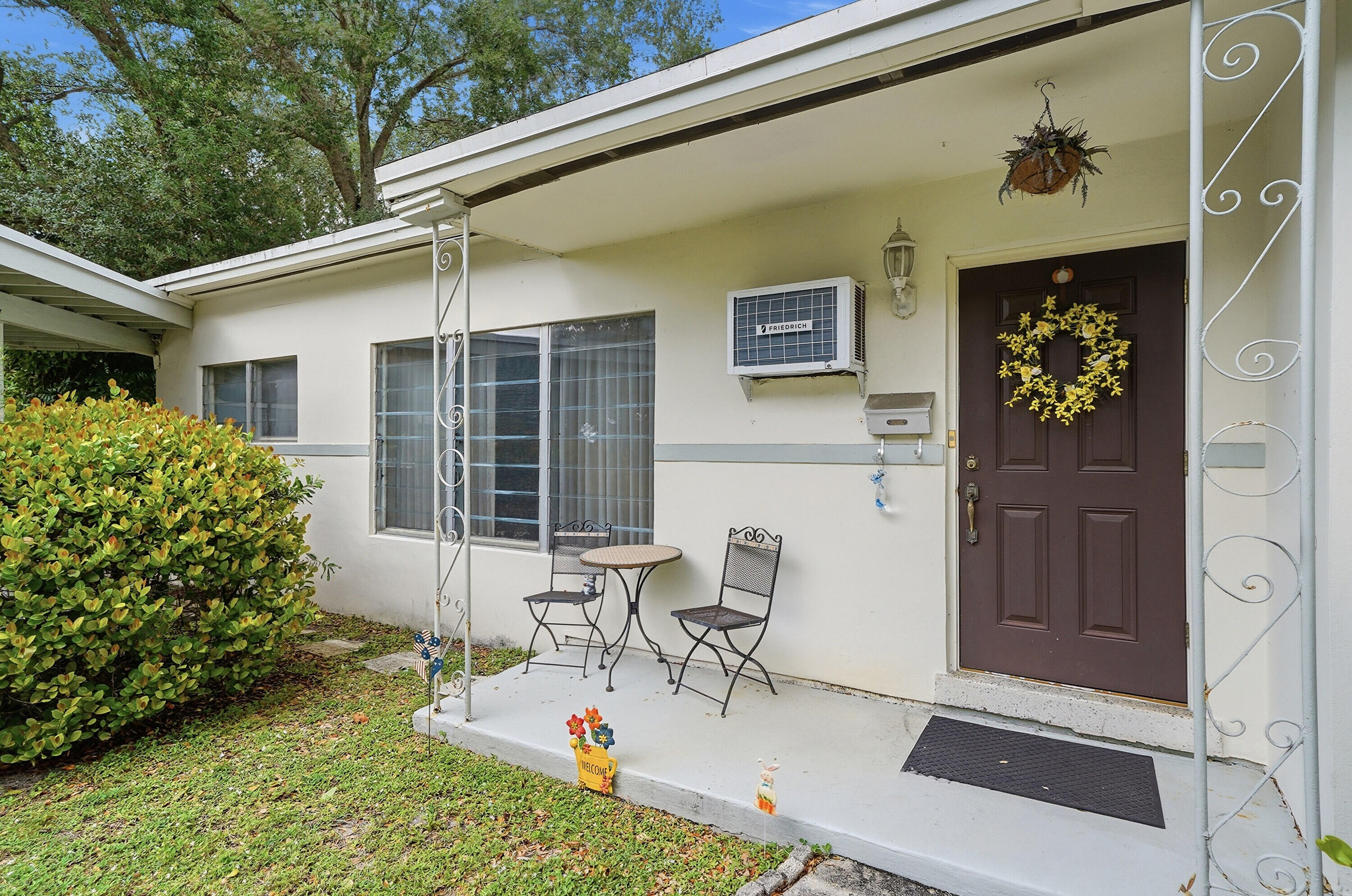 5333 Plantation Road Plantation, FL 33317 - Photo 4 of 35 04_dsc06985