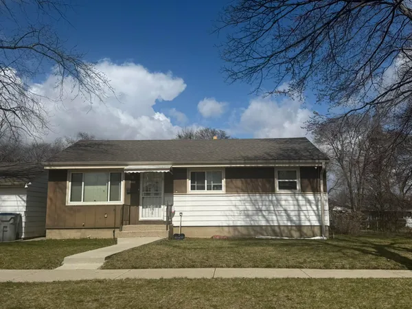 $149,900 | 8200 West Glen Avenue, Milwaukee, WI 53218