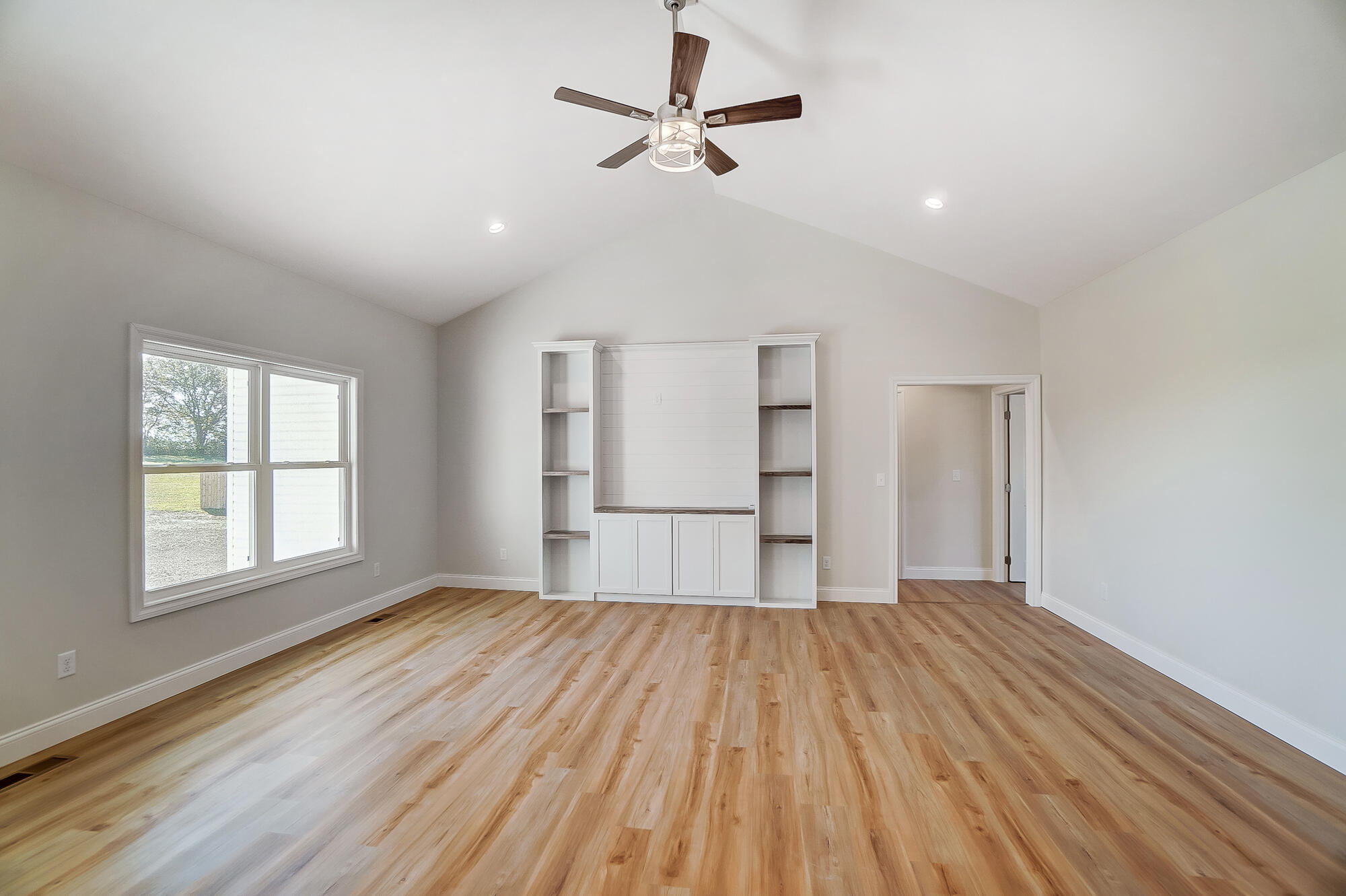 5408 North Hampton Road Springfield, OH 45502 - Photo 13 of 48 Gallery Image 13