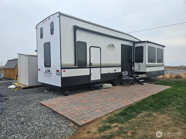 $150,000 | 5365 West Coyote Trail, Ephrata, WA 98823