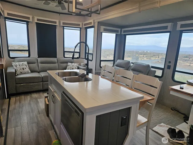 $150,000 | 5365 West Coyote Trail, Ephrata, WA 98823