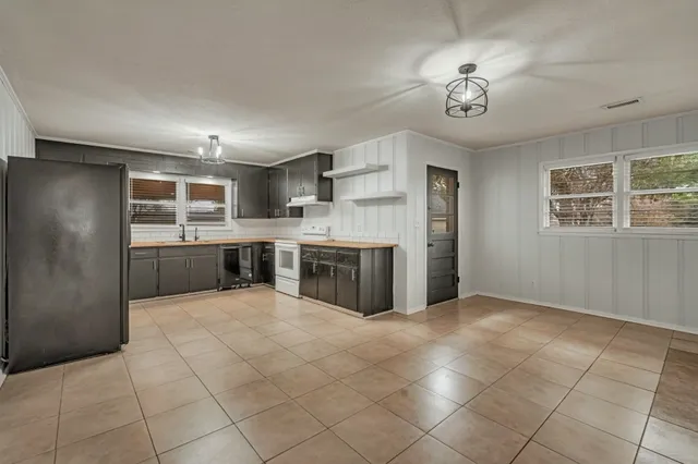 $259,900 | 1102 North High Street, Winchester, TN 37398