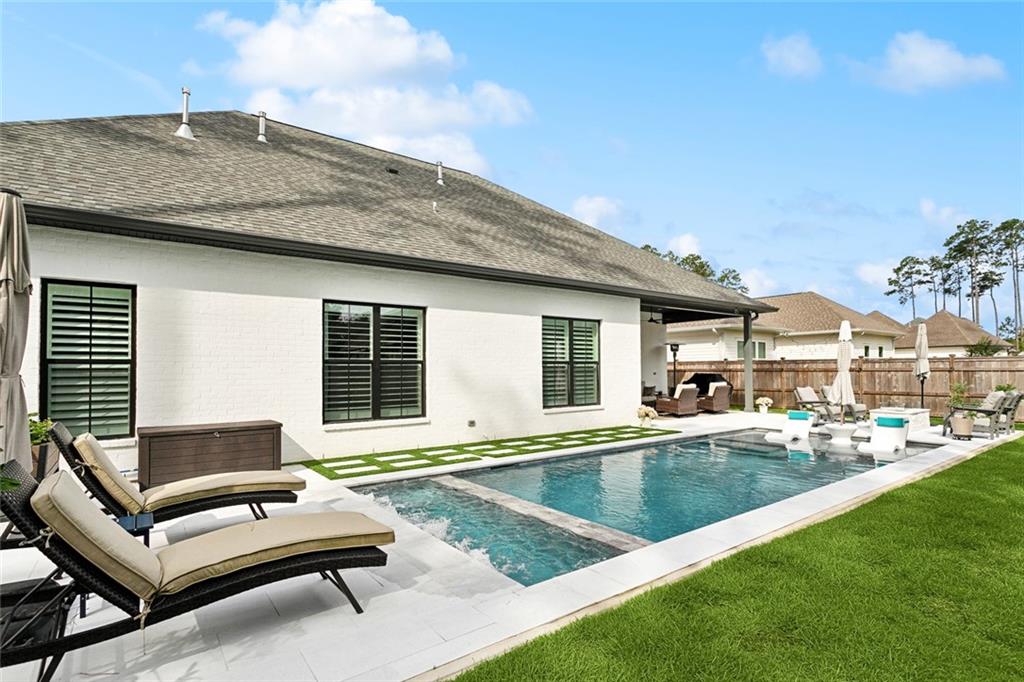 121 Chateau Papillon Mandeville, LA 70471 - Photo 27 of 44