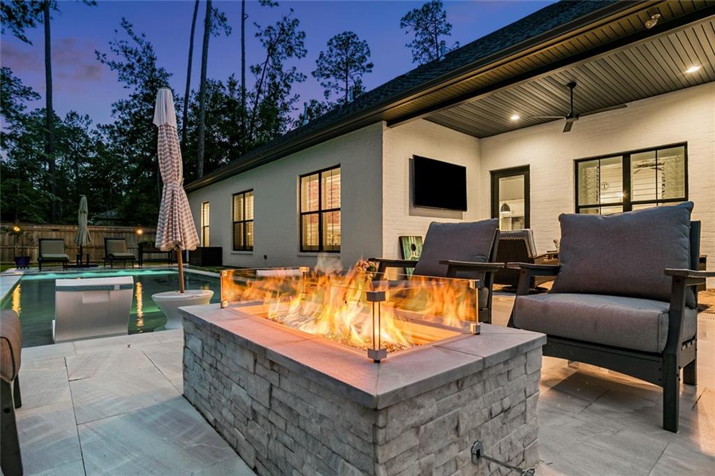 121 Chateau Papillon Mandeville, LA 70471 - Photo 34 of 44