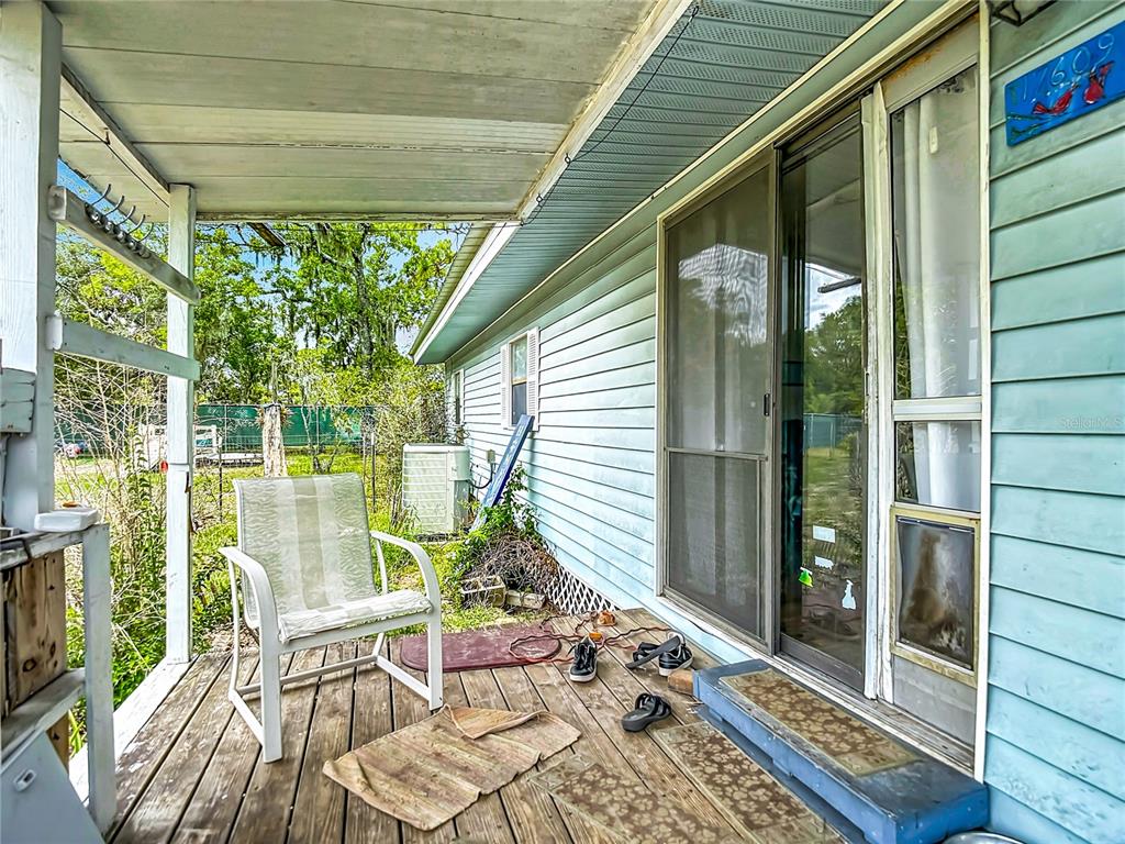 17609 Bathurst Avenue Spring Hill, FL 34610 - Photo 3 of 42