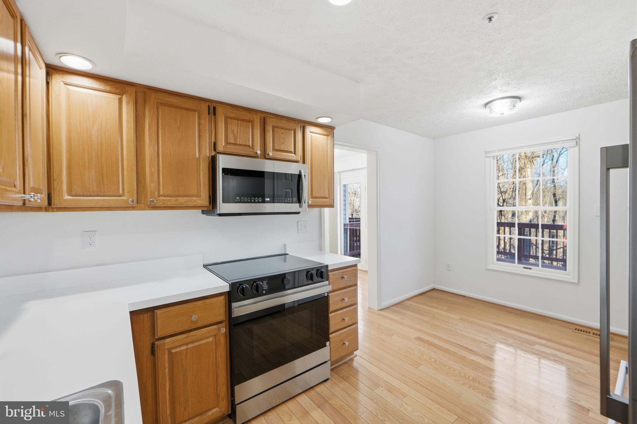 19217 Cross Ridge Drive Germantown, MD 20874 - Photo 16 of 46