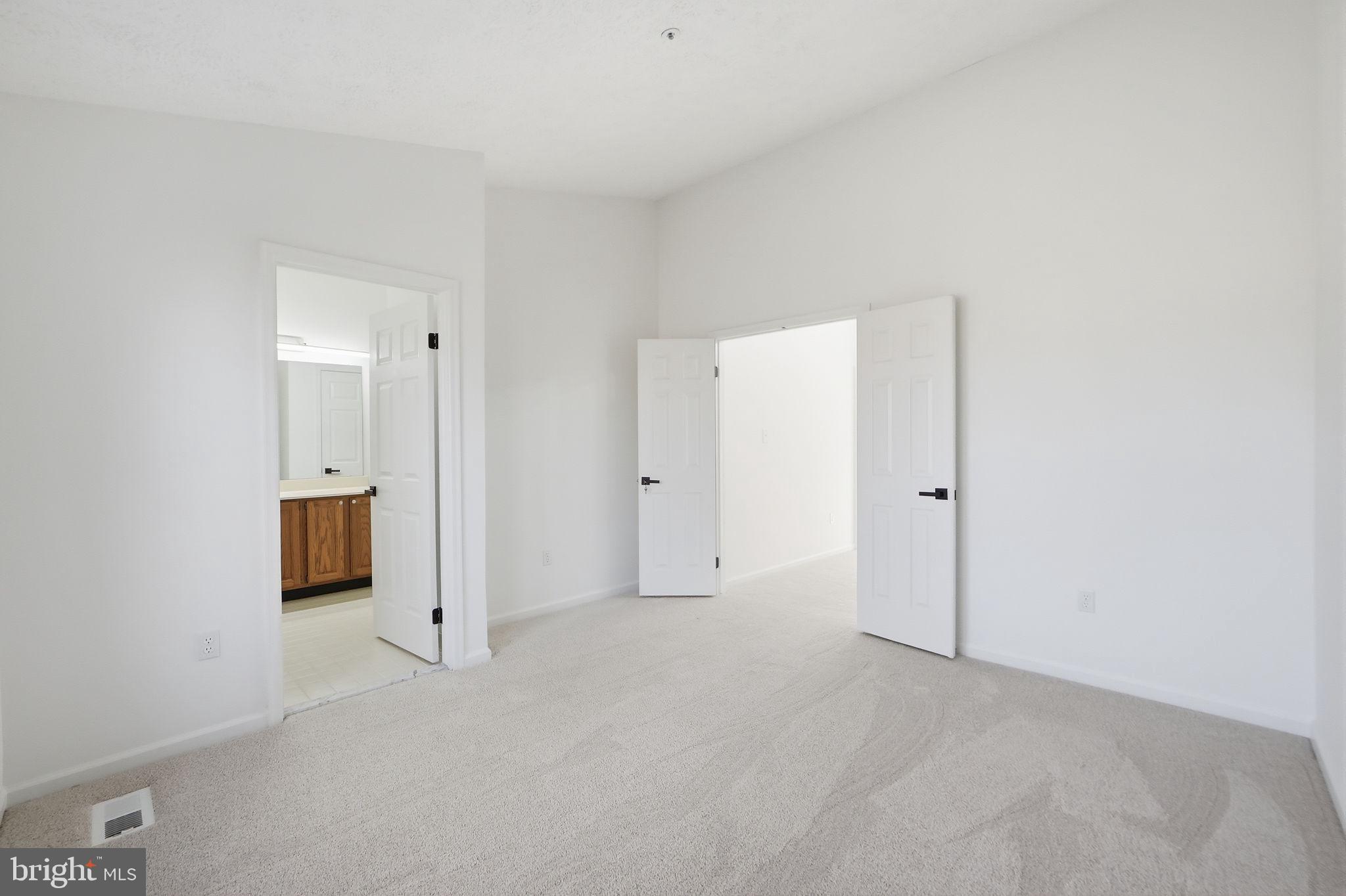 19217 Cross Ridge Drive Germantown, MD 20874 - Photo 29 of 46