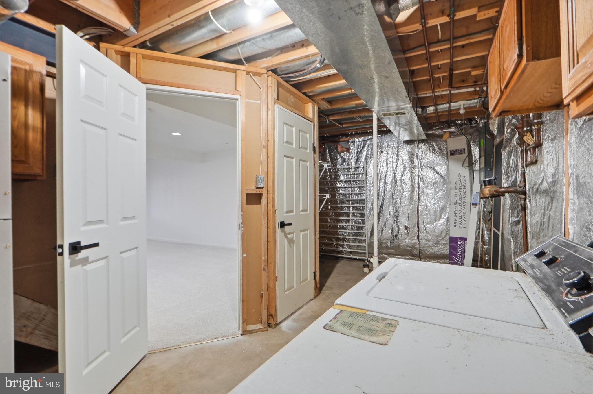 19217 Cross Ridge Drive Germantown, MD 20874 - Photo 37 of 46