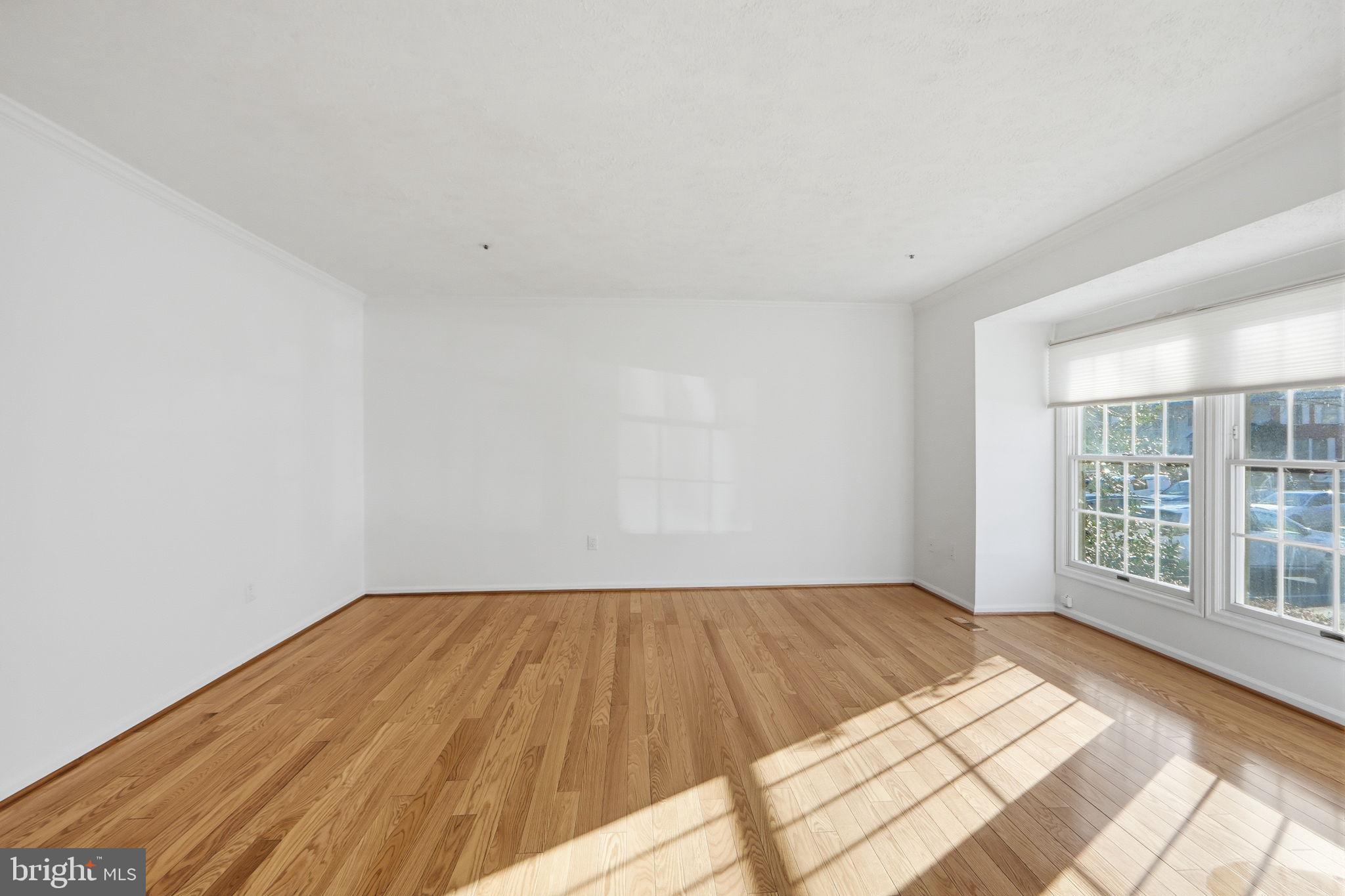 19217 Cross Ridge Drive Germantown, MD 20874 - Photo 4 of 46