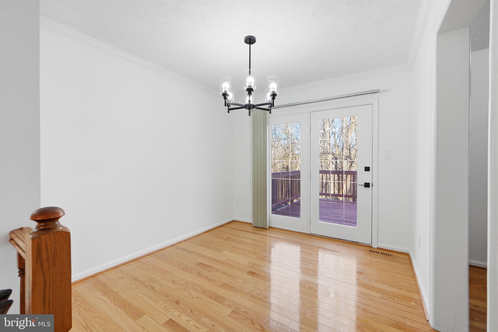 19217 Cross Ridge Drive Germantown, MD 20874 - Photo 8 of 46