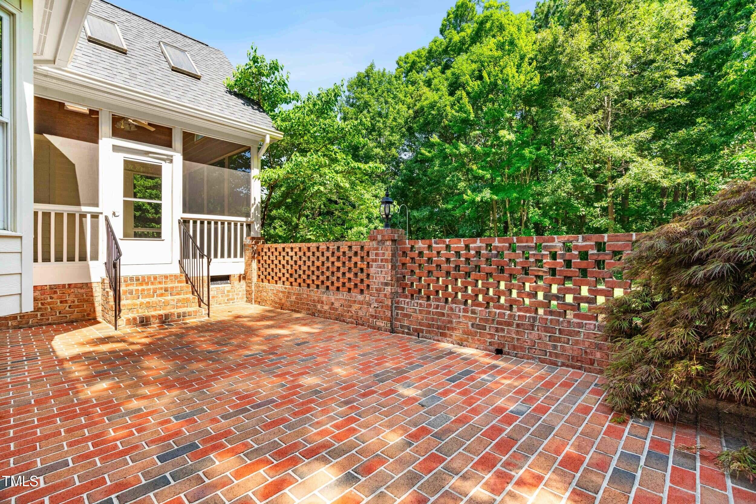619 Baybush Drive Raleigh, NC 27615 - Photo 25 of 29 49_dsc01570