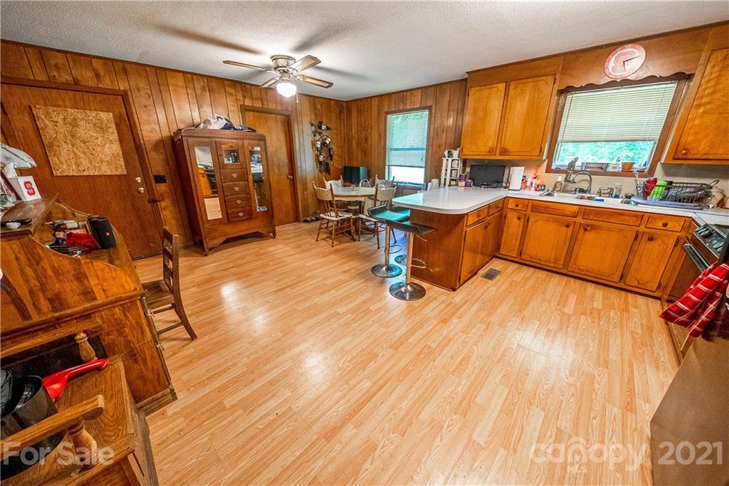 21690 Singlewood Road Albemarle, NC 28001 - Photo 12 of 20 Gallery Image 12