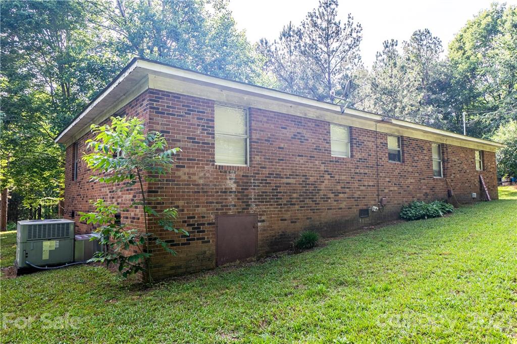 21690 Singlewood Road Albemarle, NC 28001 - Photo 5 of 20 Gallery Image 5