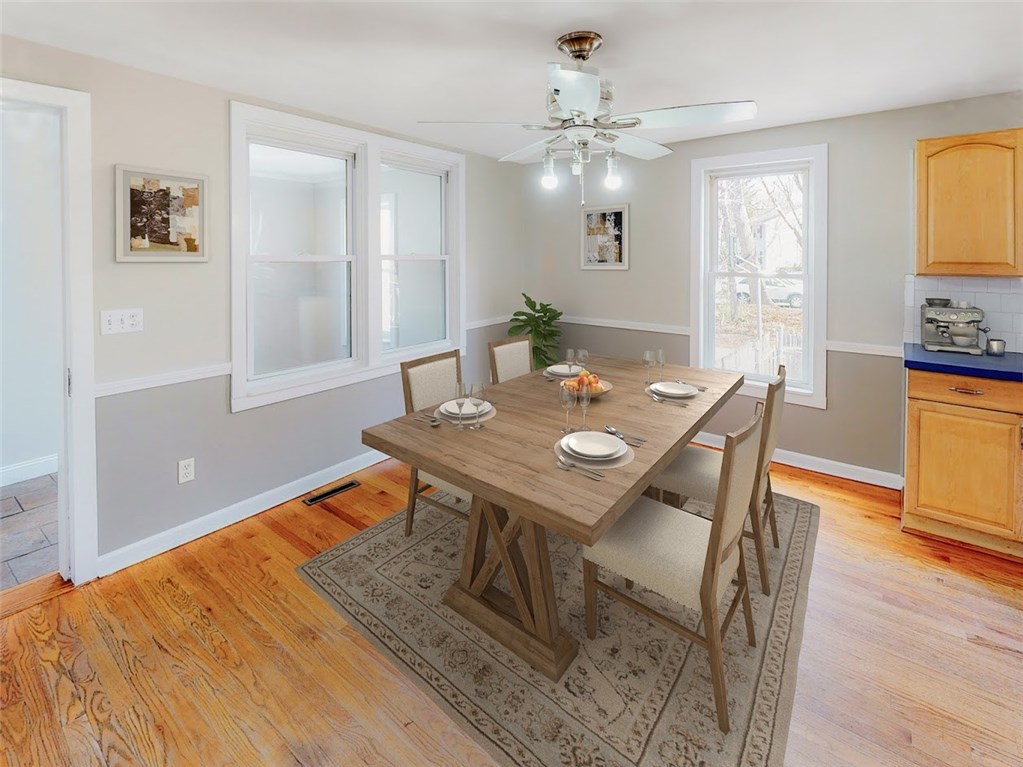 8 Ridgeway Avenue Warwick, RI 02889 - Photo 5 of 31 Gallery Image 5