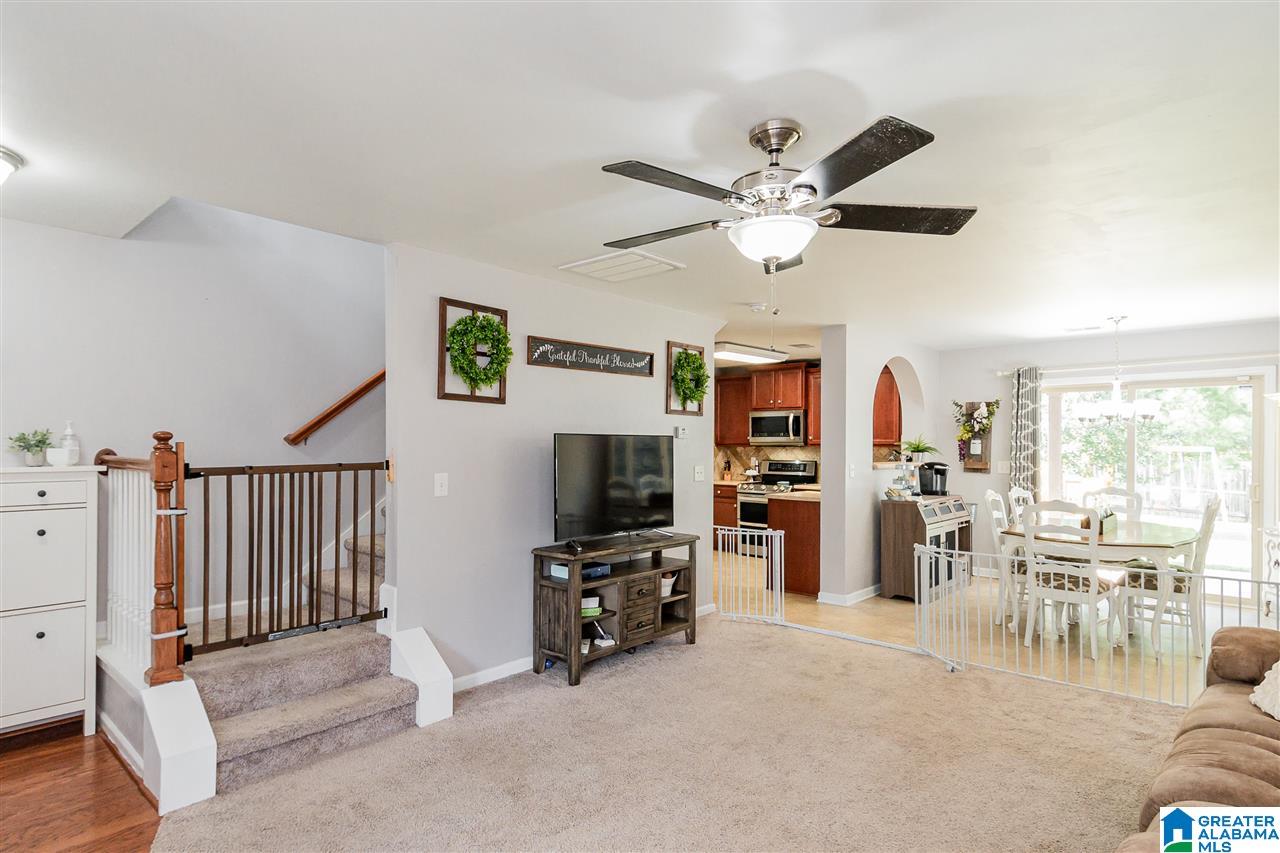 110 Briar Ridge Lane Odenville, AL 35120 - Photo 6 of 37