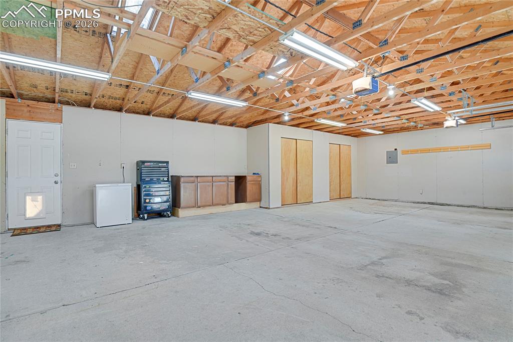 7015 McFerran Road Colorado Springs, CO 80908 - Photo 37 of 50 a view of a room with wooden roof