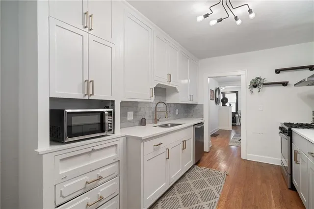 $275,000 | 2532 Charlotte Street, Kansas City, MO 64108