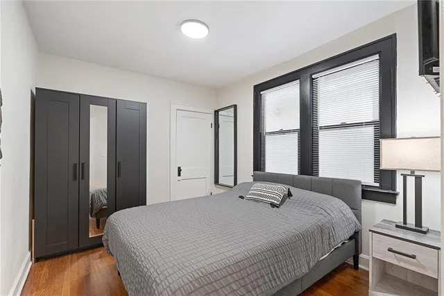 $265,000 | 2532 Charlotte Street, Kansas City, MO 64108